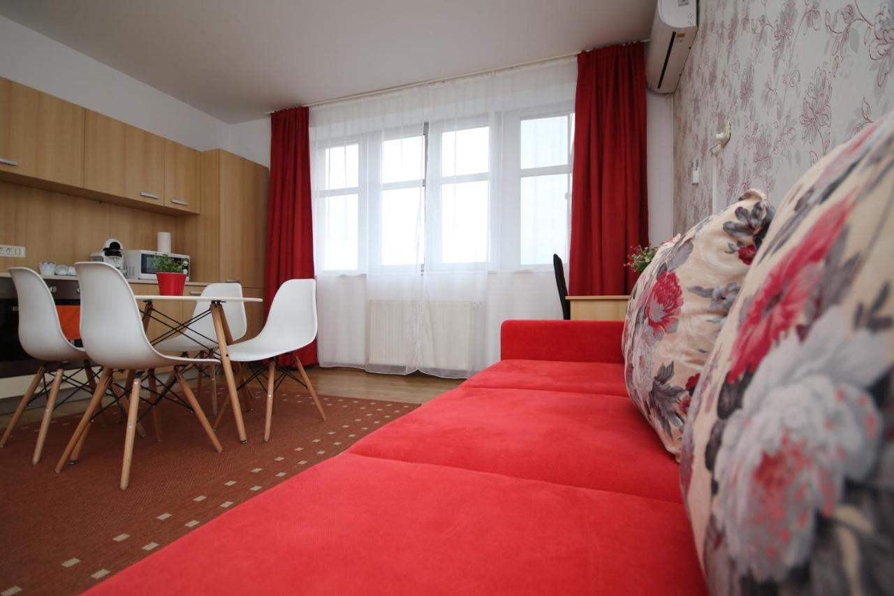 Flowers Apartments Timisoara Exterior photo